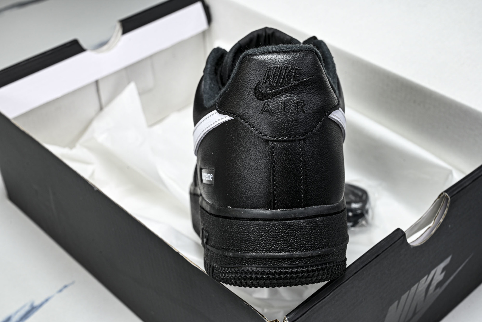 AF1 尺码36-47.5纯原版出品-Supreme x Nike Air Force 1'07 Low