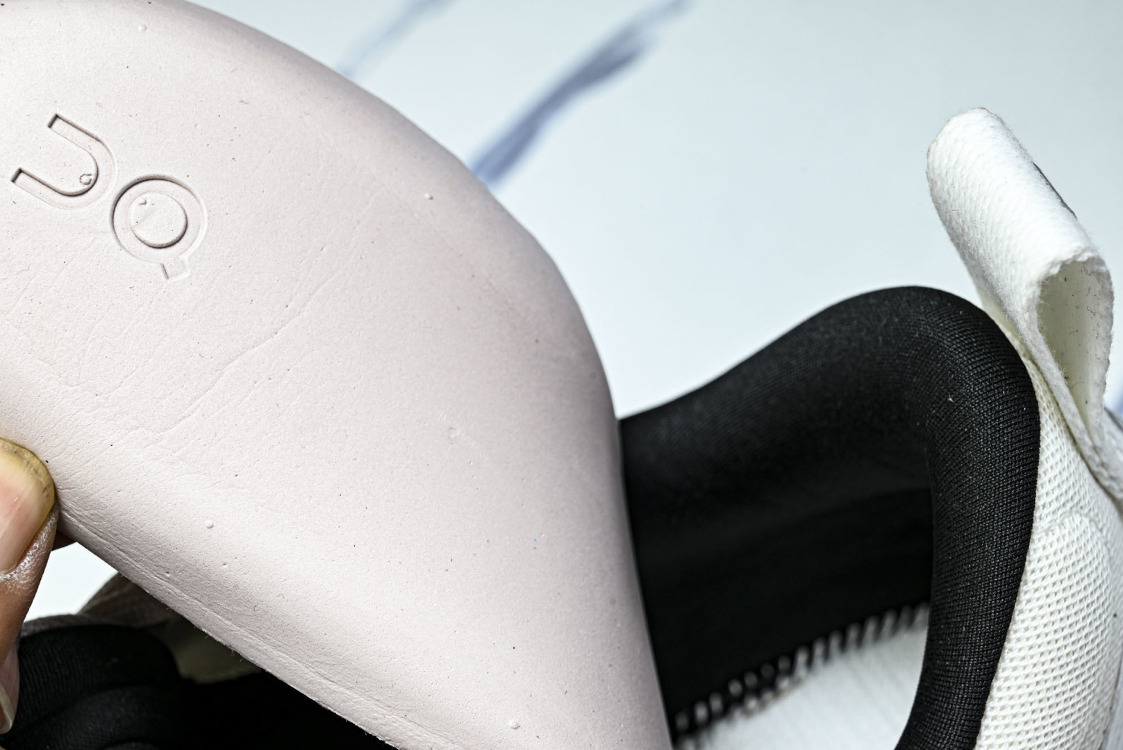 ON昂跑 尺码:36-46纯原出品-LOEWE x ON Cloudtilt 2.0 Running罗意