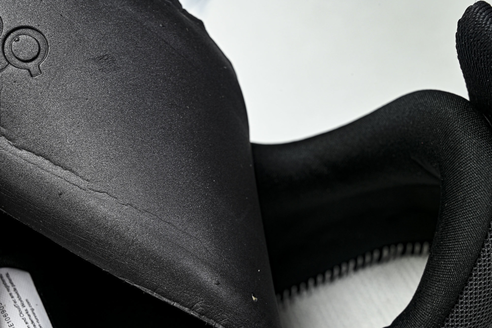 ON昂跑 尺码:36-46纯原出品-LOEWE x ON Cloudtilt 2.0 Running罗意