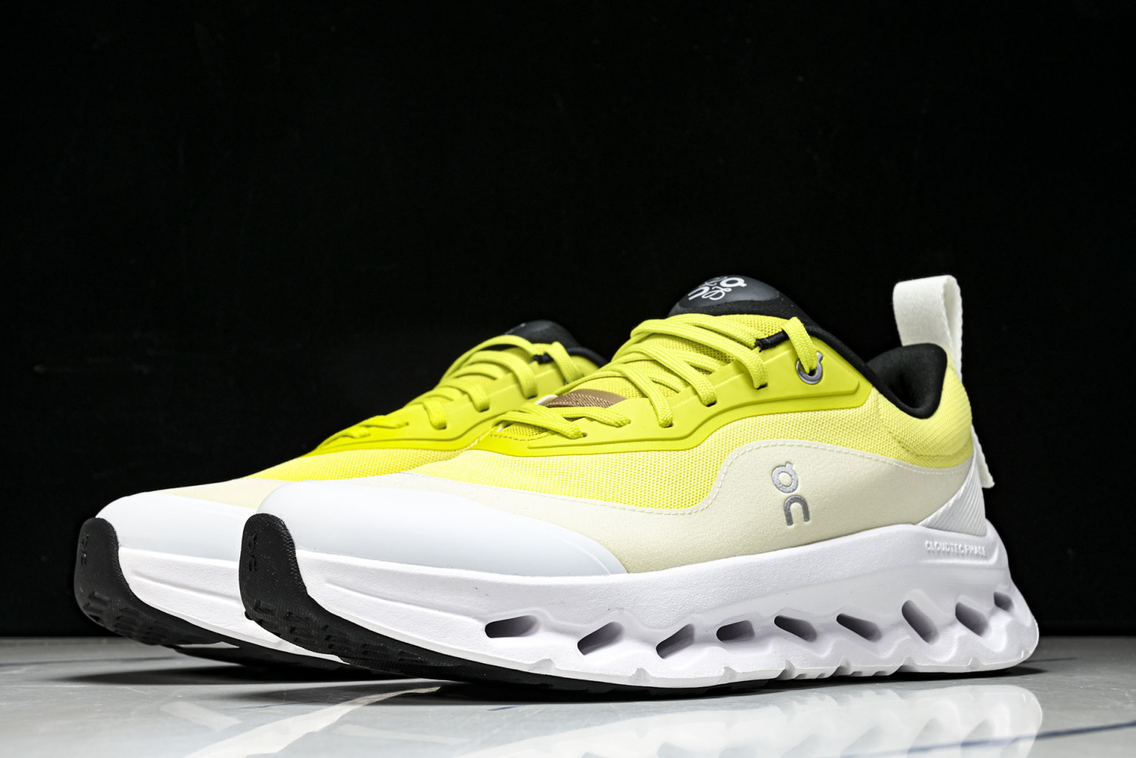 ON昂跑 尺码:36-46纯原出品-LOEWE x ON Cloudtilt 2.0 Running罗意