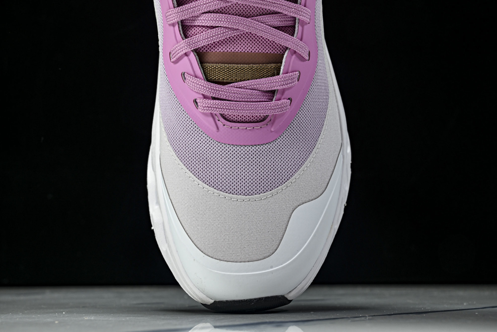 ON昂跑 尺码:36-46纯原出品-LOEWE x ON Cloudtilt 2.0 Running罗意