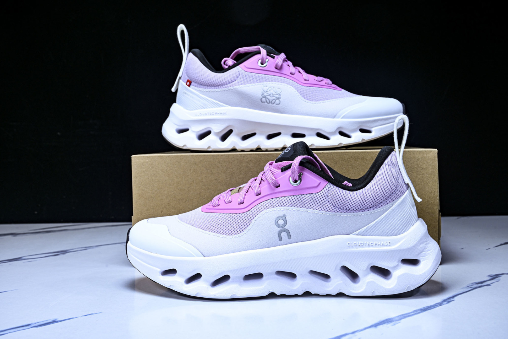 ON昂跑 尺码:36-46纯原出品-LOEWE x ON Cloudtilt 2.0 Running罗意