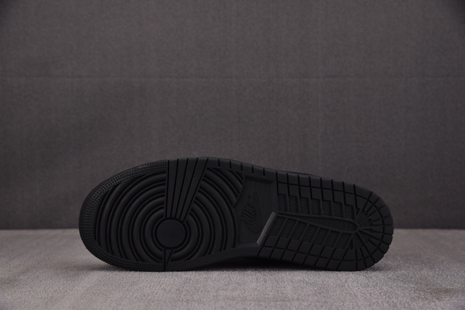AJlow低帮 尺码:40-46纯原出品-Air Jordan 1 Low Black Elephant