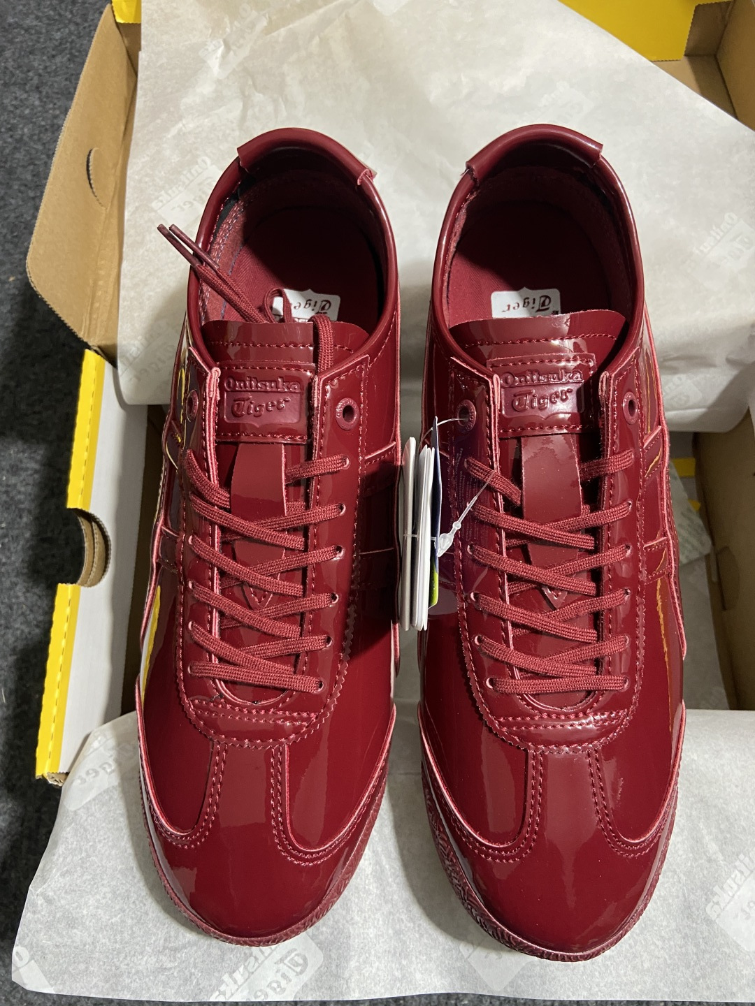 OnitsukaTiger/鬼塚虎 Mexico 66 SD 低邦休闲跑步鞋 1183C527-600尺