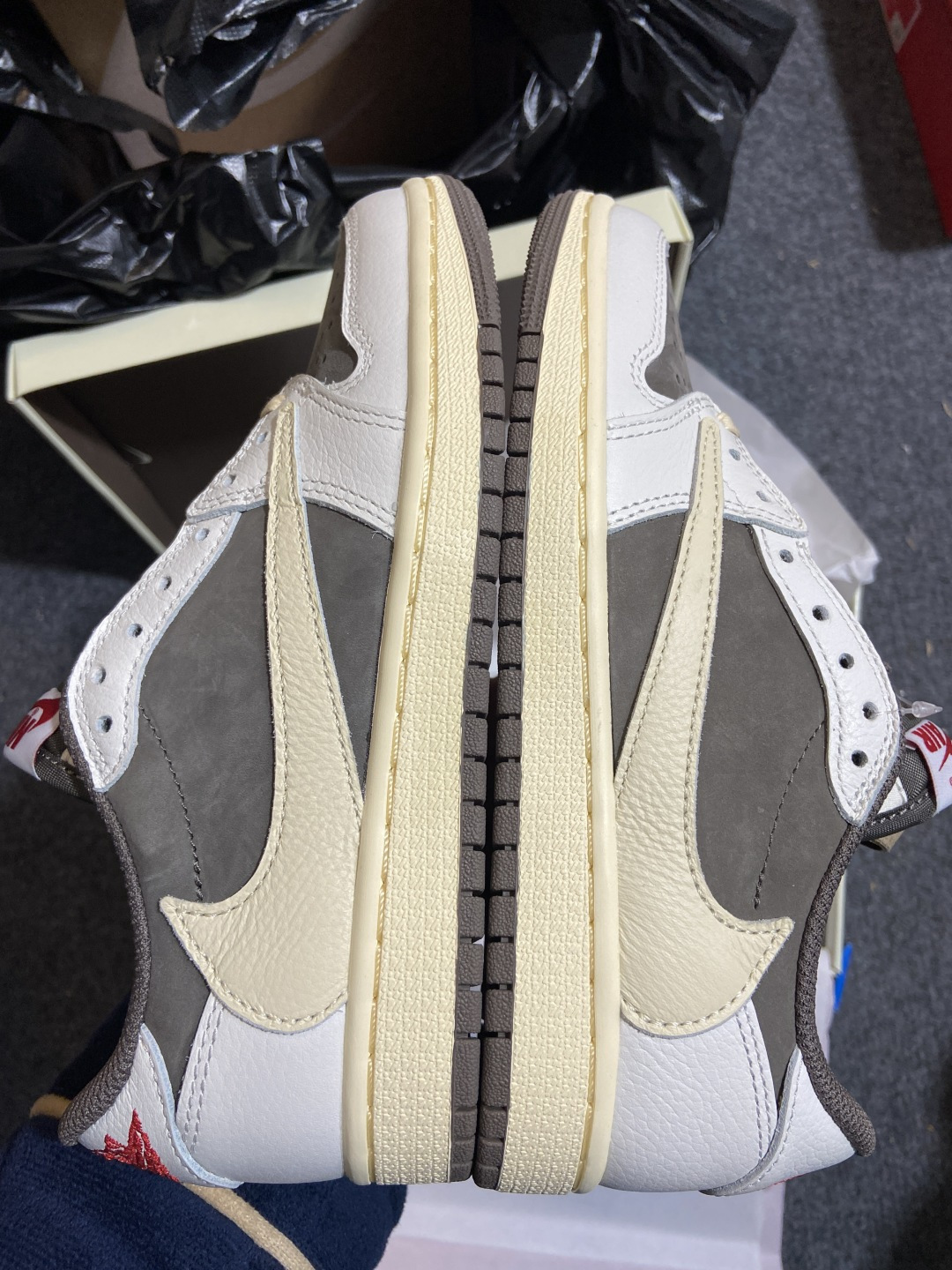 qc 女码37.5AJ Low 白棕倒钩 尺码:36-48.5纯原版出品-Travis Scott x 