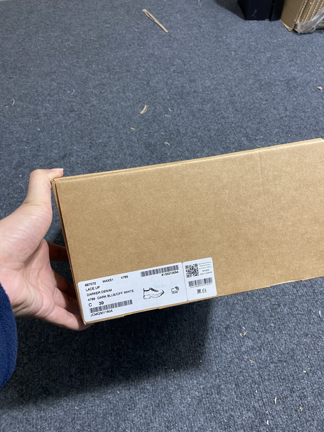 麦昆 尺码:36-45纯原出品-Alexander McQueen 低帮黑白 麦昆松糕帆布鞋 YZ022