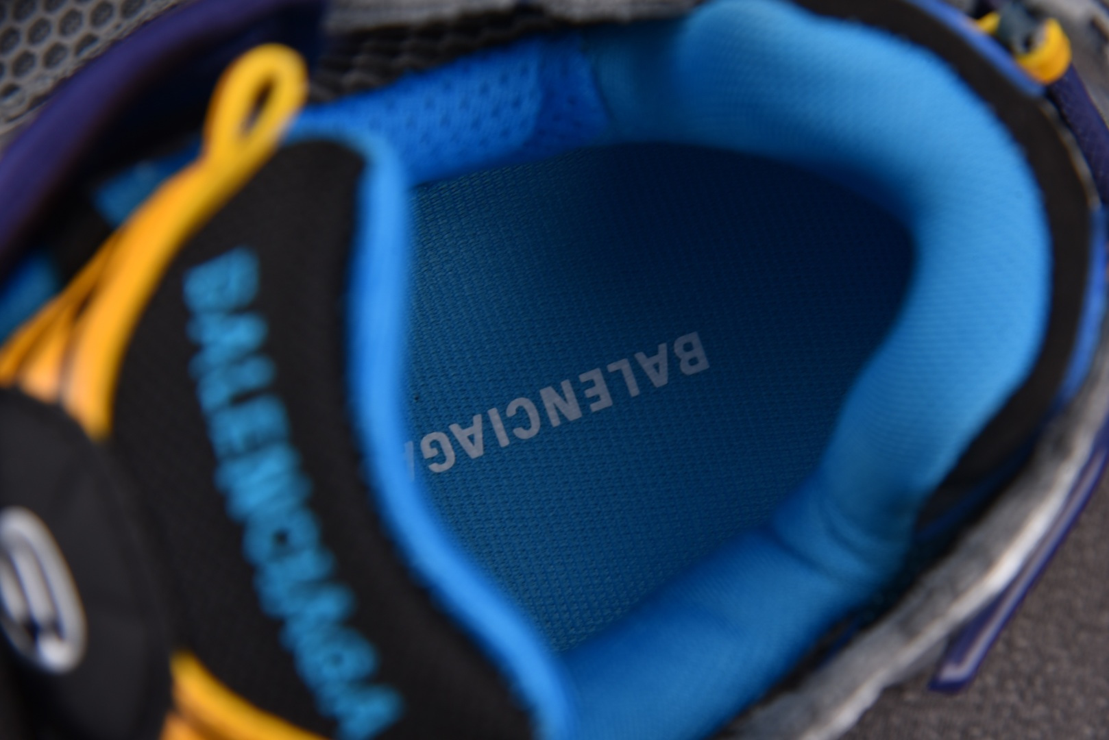 巴黎 尺码:35-46 偏大一码纯原版出品-Balenciaga Runner Gradient 深蓝银