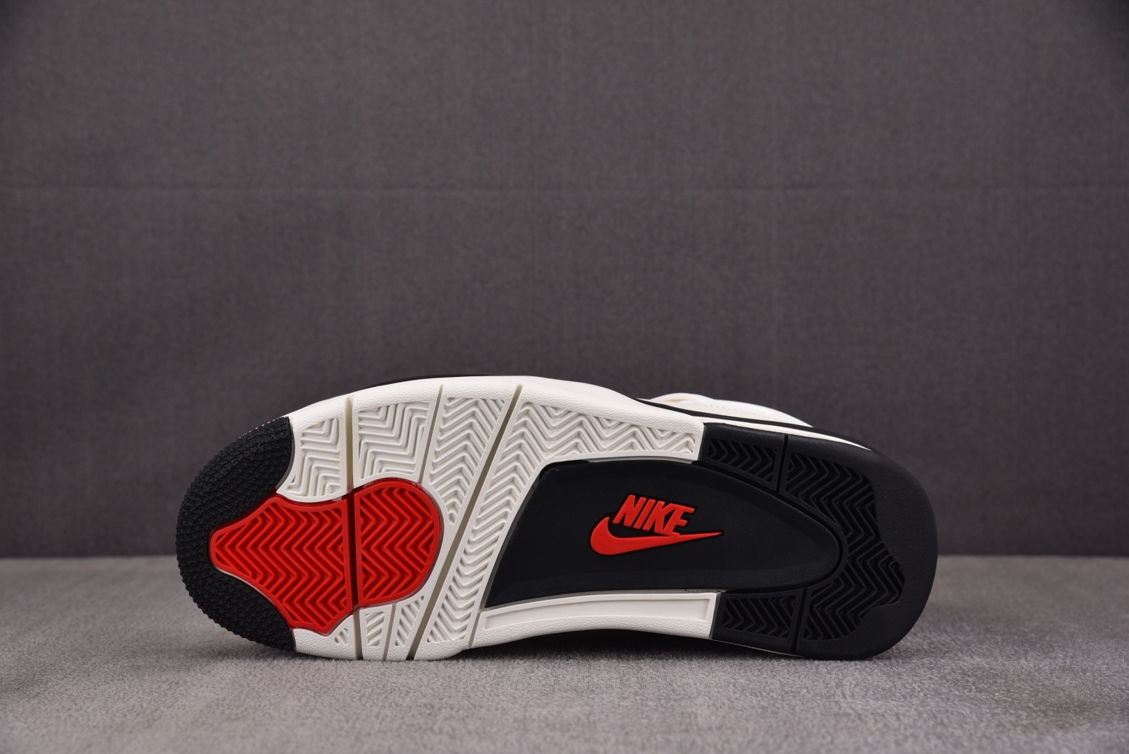 AJ4 尺码:40-50.5纯原出品-Air Jordan 4 Retro OG Flight Club