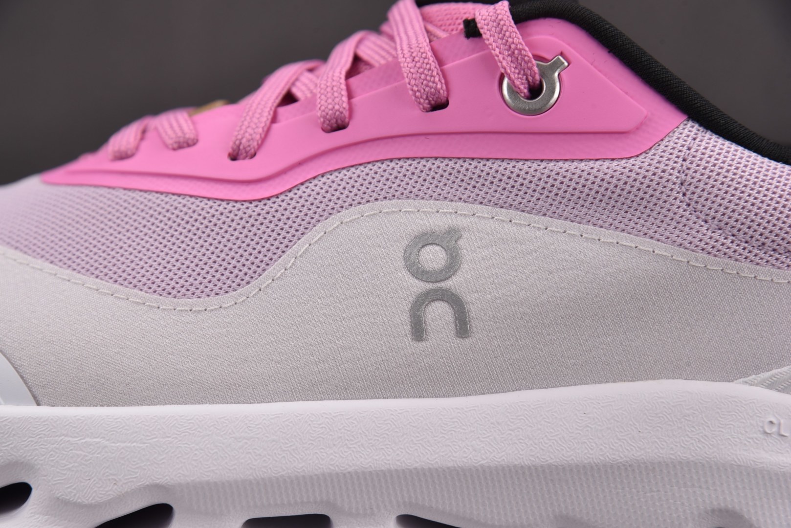 ON昂跑 尺码:36-47纯原出品-On x LOEWE Cloudtilt 2.0 粉 YZ004尺码