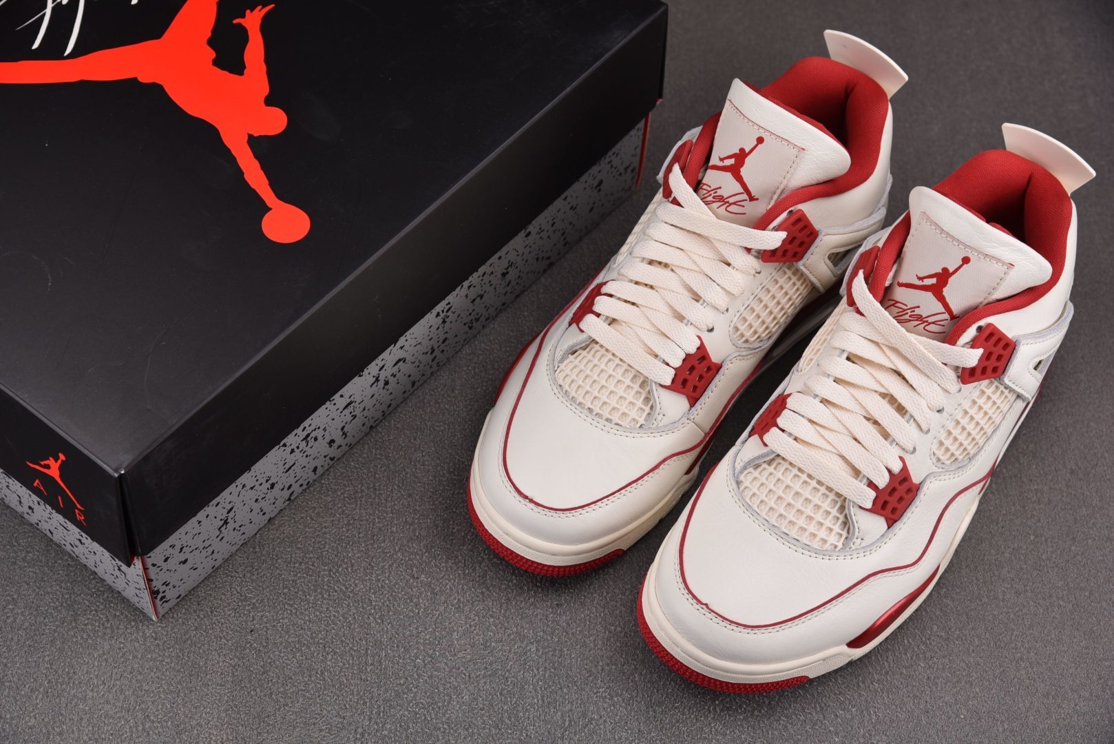 AJ4 尺码:40-47.5纯原出品-WMNS Air Jordan 4 Retro Pale Ivor