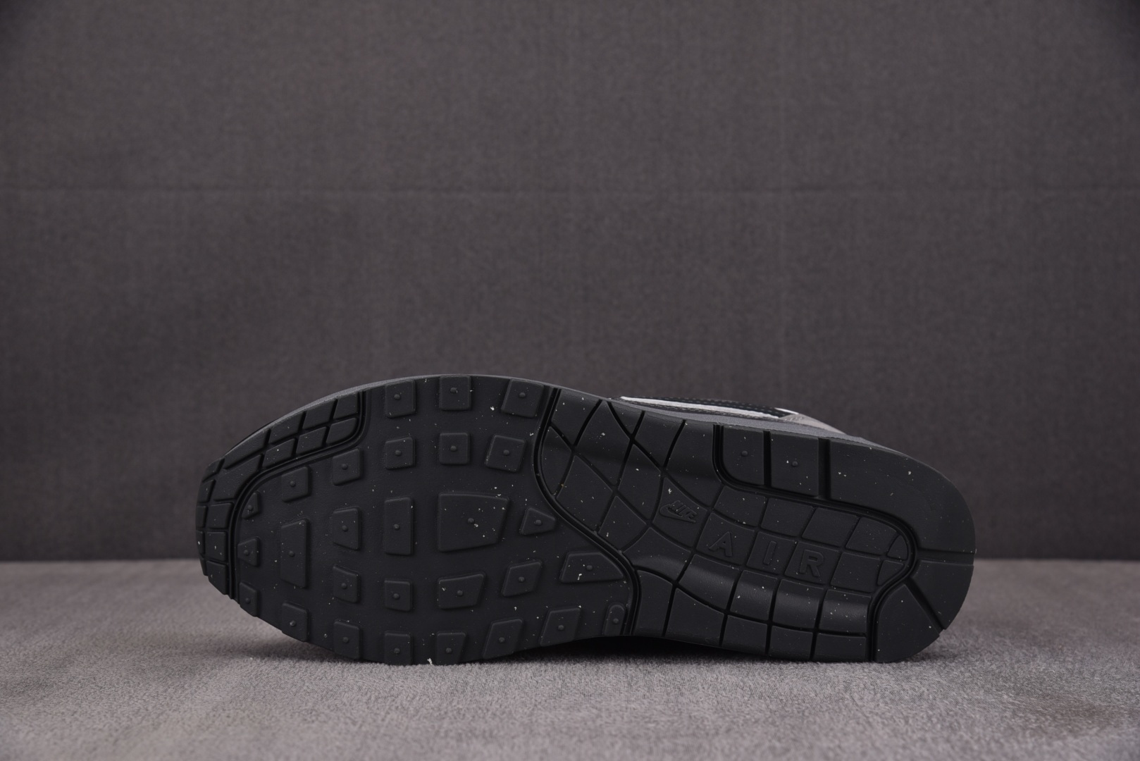 Max1 尺码:36-47.5纯原出品-NK Air Max 1 .SWOOSH Low Poly Bi