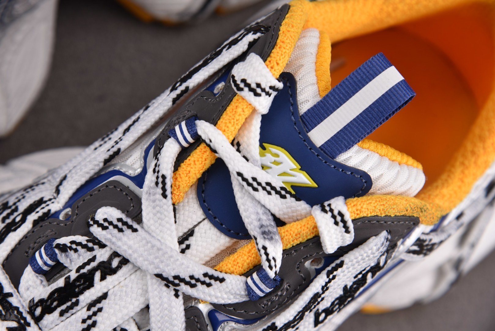 巴黎 尺码:35-46纯原版出品-Balenciaga 3XL Extreme Lace 灰白橙 YZ0