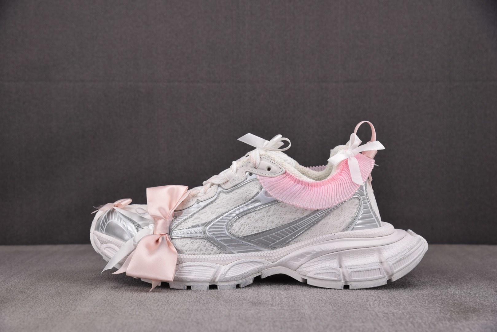 巴黎 尺码:35-46纯原版出品-Balenciaga 3XL Laces 粉白 YZ018-5尺码35