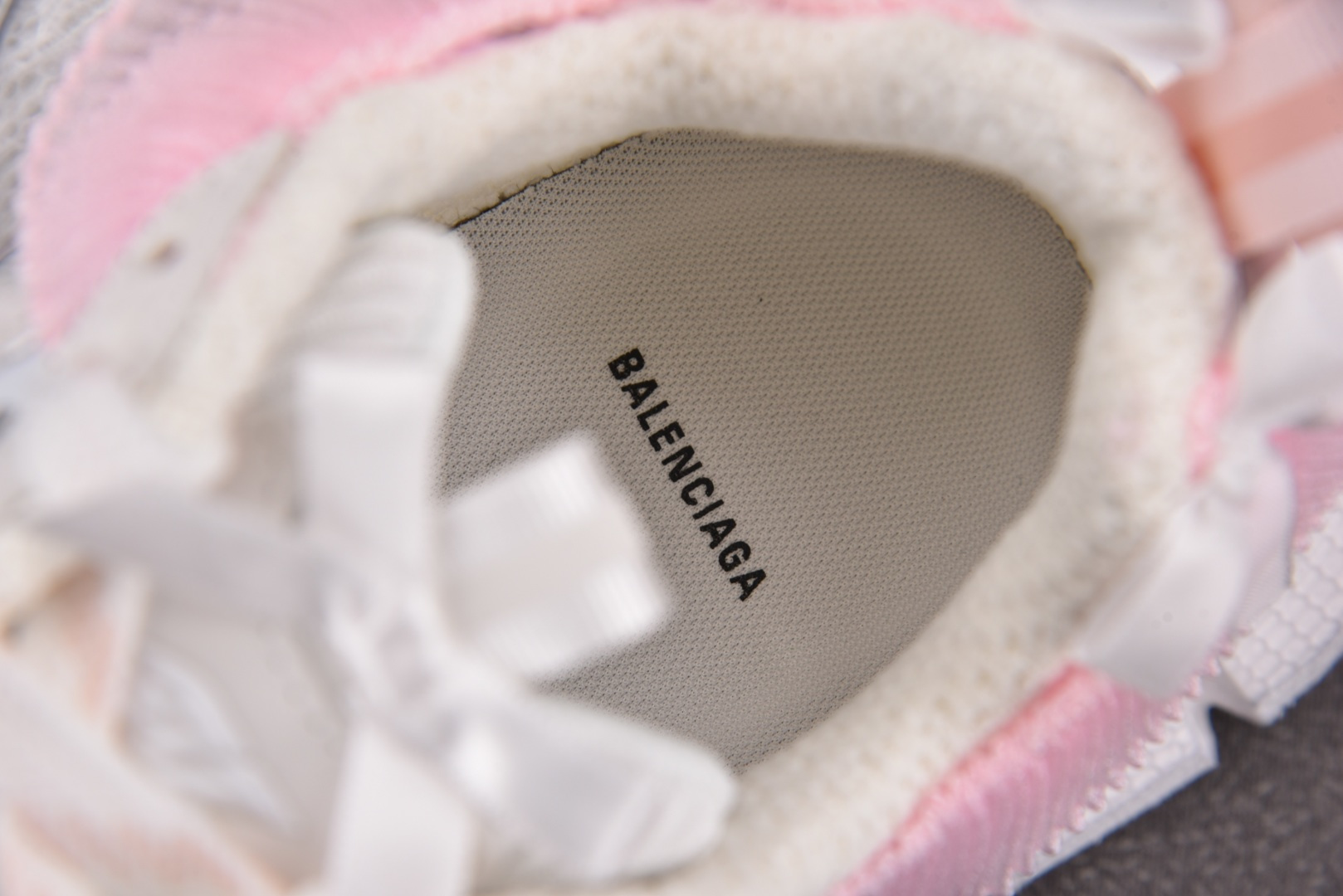 巴黎 尺码:35-46纯原版出品-Balenciaga 3XL Laces 粉白 YZ018-5尺码35