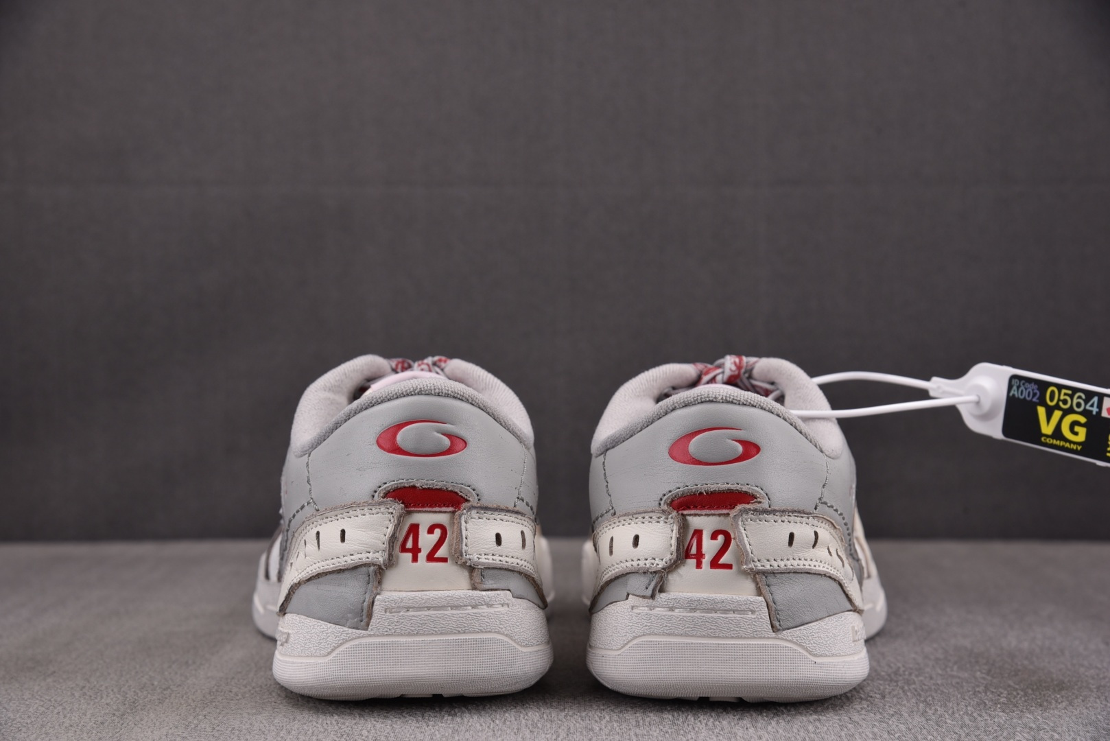 巴黎 尺码:35-46纯原版出品-Balenciaga Hamptons Worn-Out 灰红 YZ0