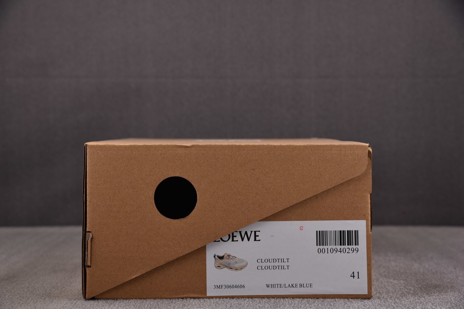 昂跑 尺码:36-45纯原出品-LOEWE x On Cloudtilt 昂跑 米蓝 YZ039尺码：3