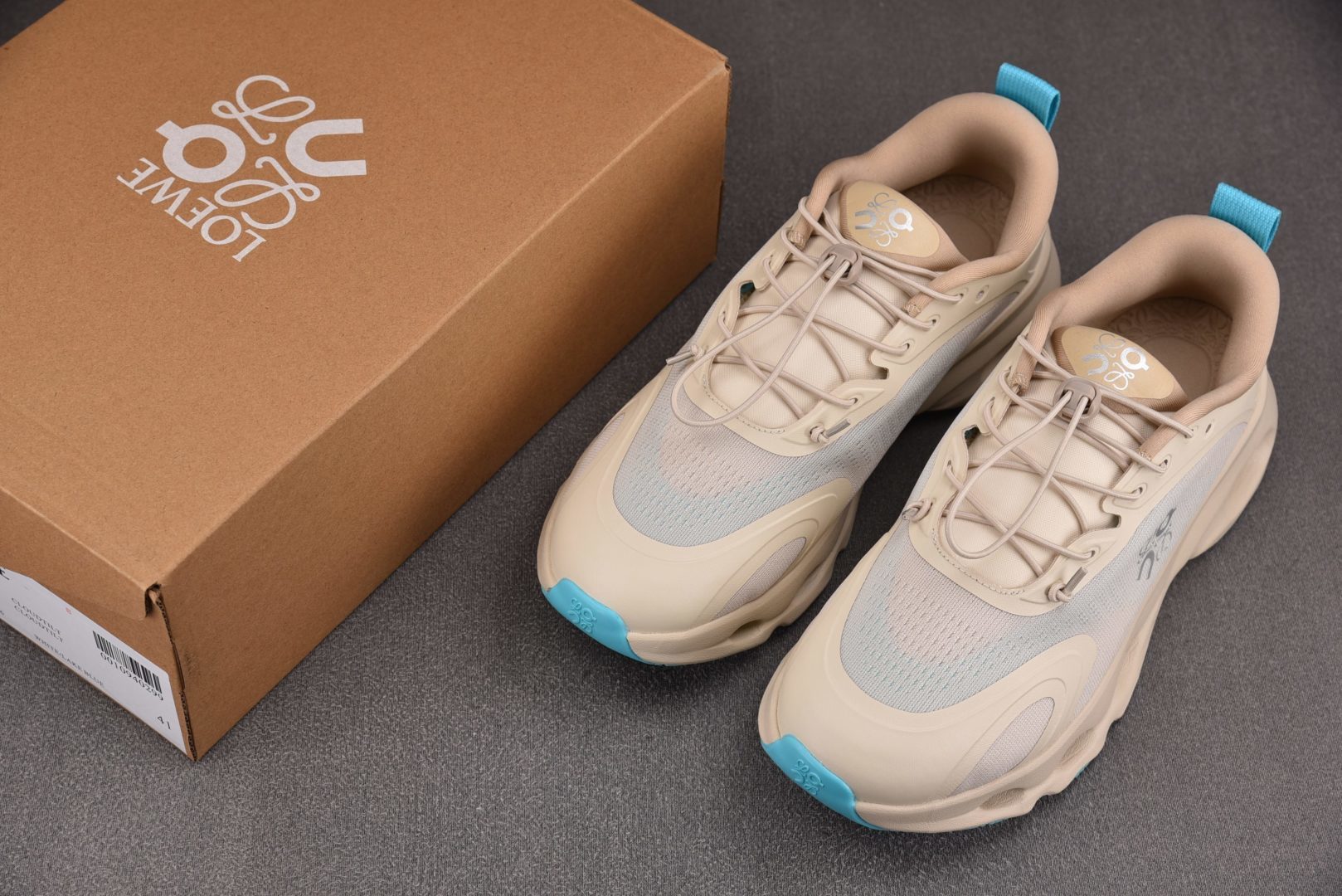 昂跑 尺码:36-45纯原出品-LOEWE x On Cloudtilt 昂跑 米蓝 YZ039尺码：3