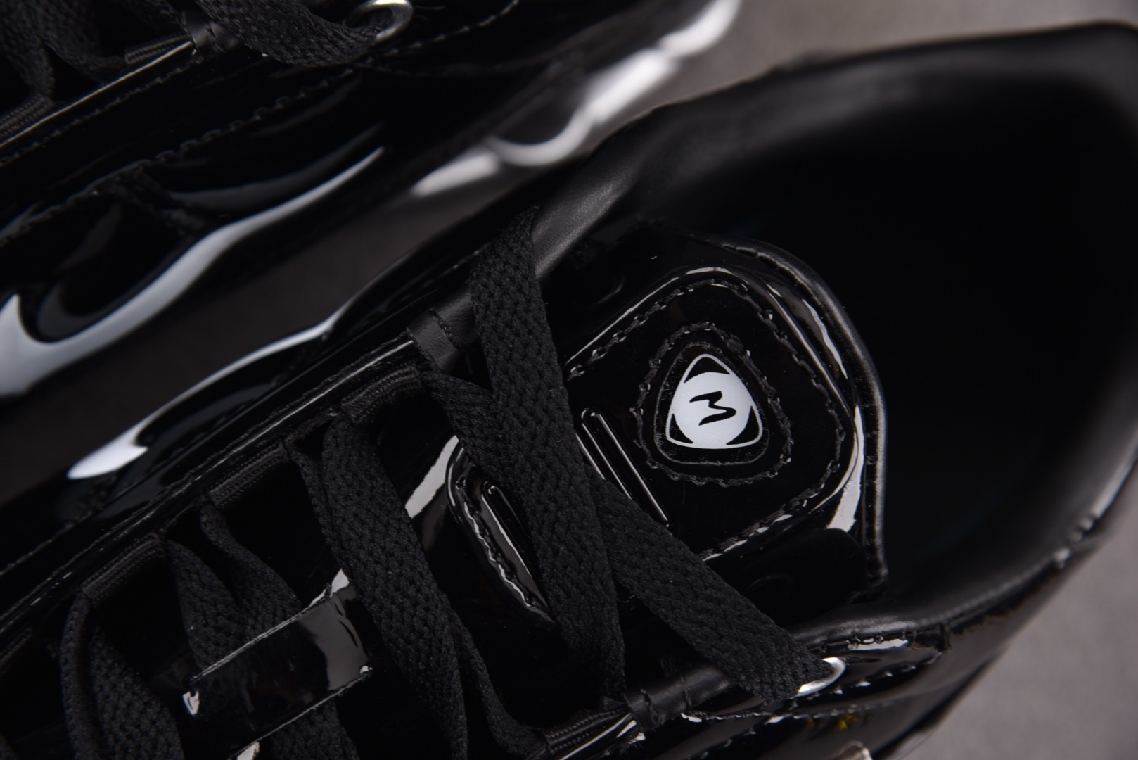 Max 尺码36-45纯原版出品-NK Total 90 Secutor Shox Magia SP M