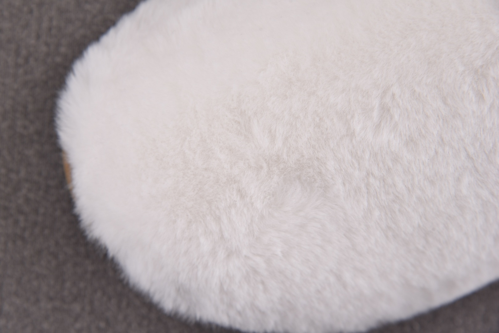 拖鞋 尺码36-45纯原版出品-Alo Yoga Recovery Mode 象牙白 YZ0039尺码：