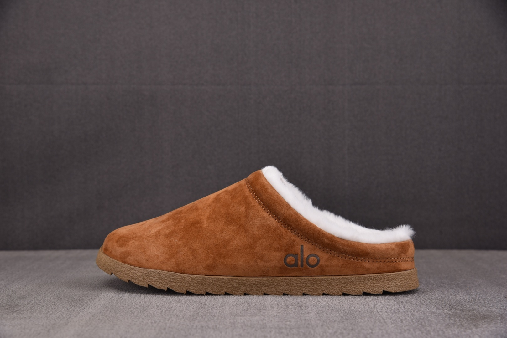 拖鞋 尺码36-45纯原版出品-Alo Yoga Recovery Mode 棕色 YZ0039尺码：3