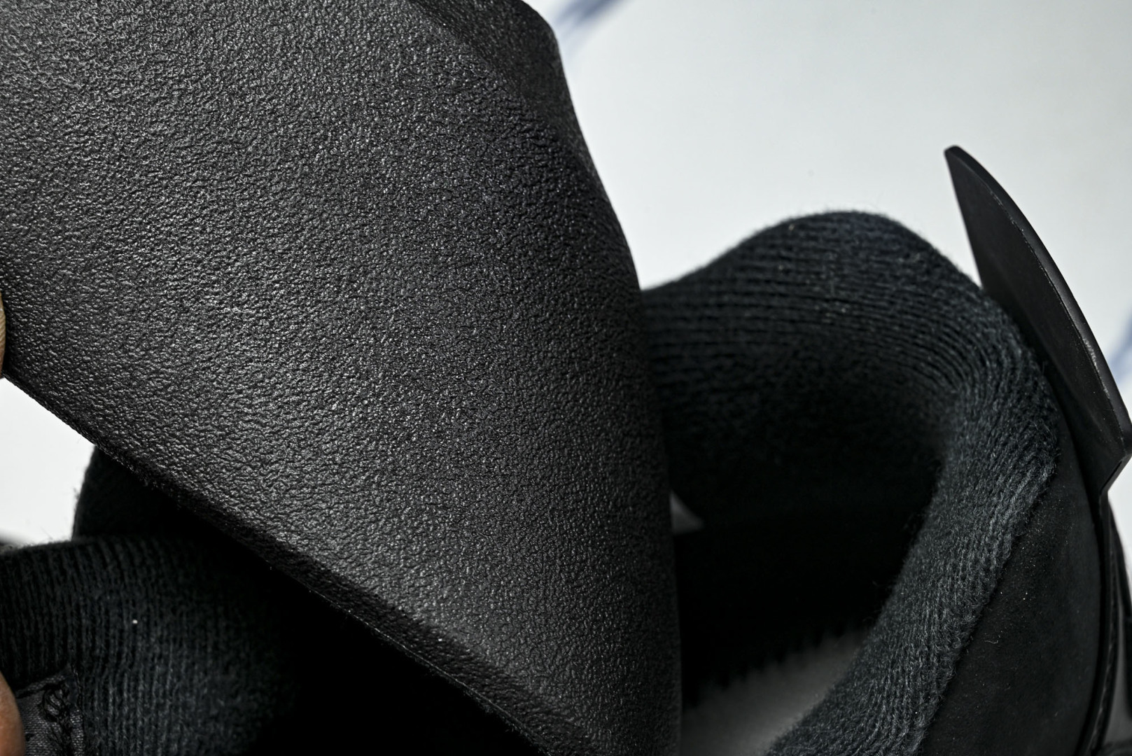 AJ4 尺码:36-47.5纯原版出品-Air Jordan 4 Retro Black Cat (20