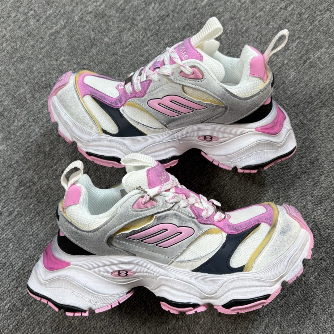 福利特价Balenciaga巴黎世家 CARGO 圆头系带 低帮生活休闲鞋 巴黎十一代 采用超细纤维和网