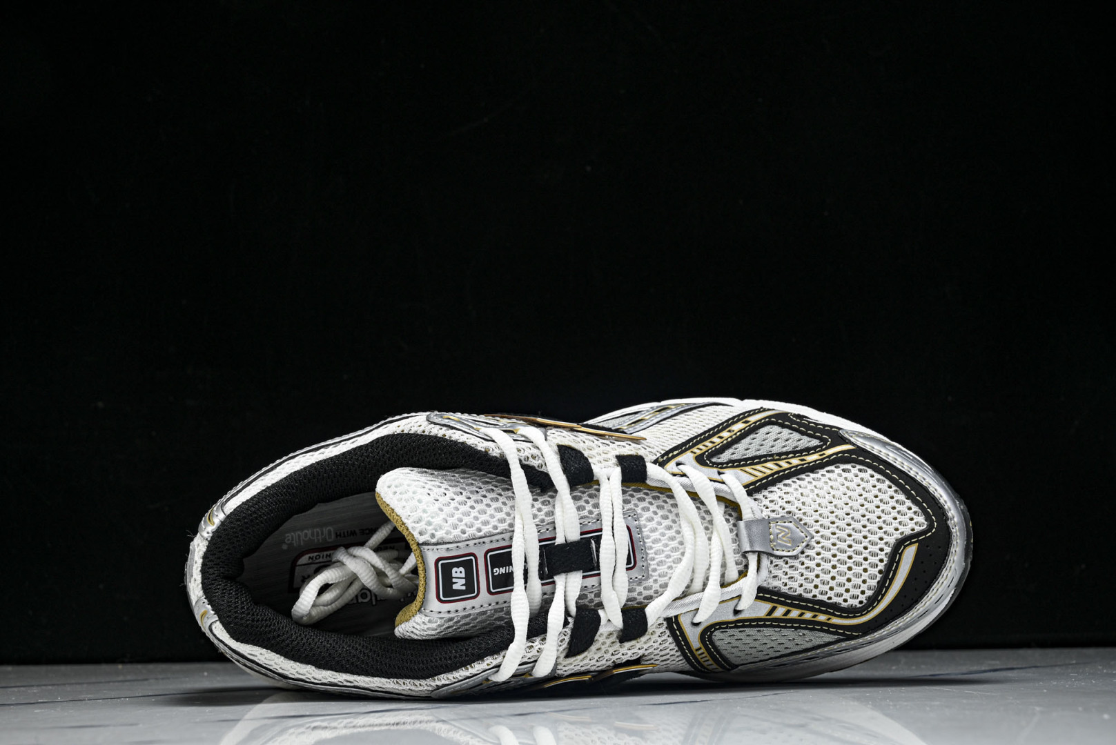 New Balance U1906系列 拼接网面透气跑步鞋运动鞋白银 M1906RA 尺码：36 37 