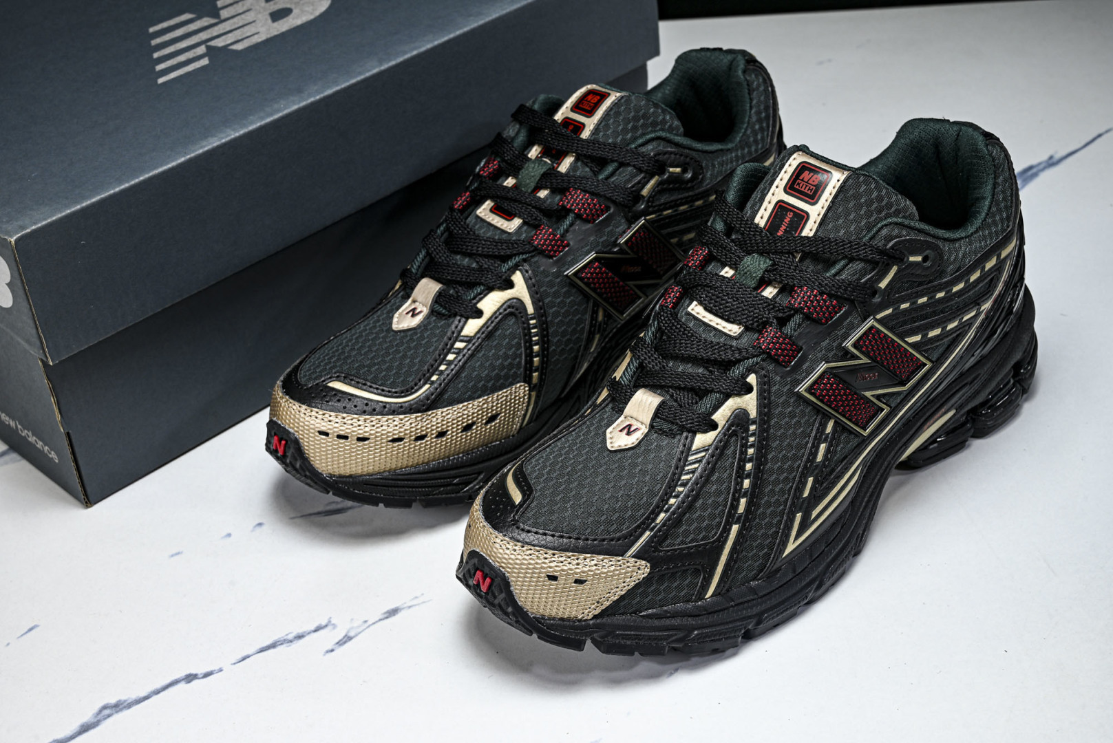 New Balance U1906系列 拼接网面透气跑步鞋运动鞋黑色 M1906RKS 尺码：36 37