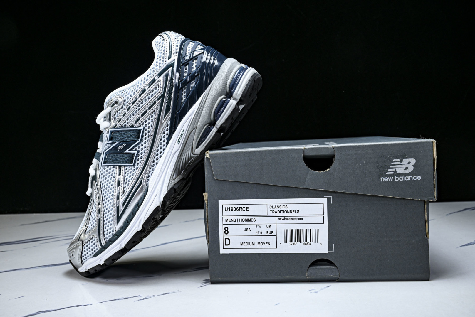 New Balance U1906系列 拼接网面透气跑步鞋运动鞋银白色 U1906RCE 尺码：36 3