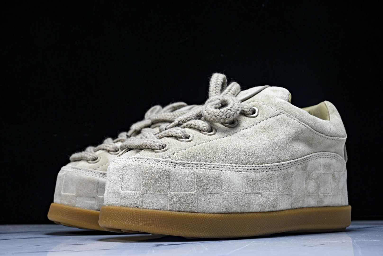 驴牌LV 尺码39-45纯原版出品-LV 路易威登男士休闲鞋麂皮小牛皮Damier图案防滑新休闲鞋1AI