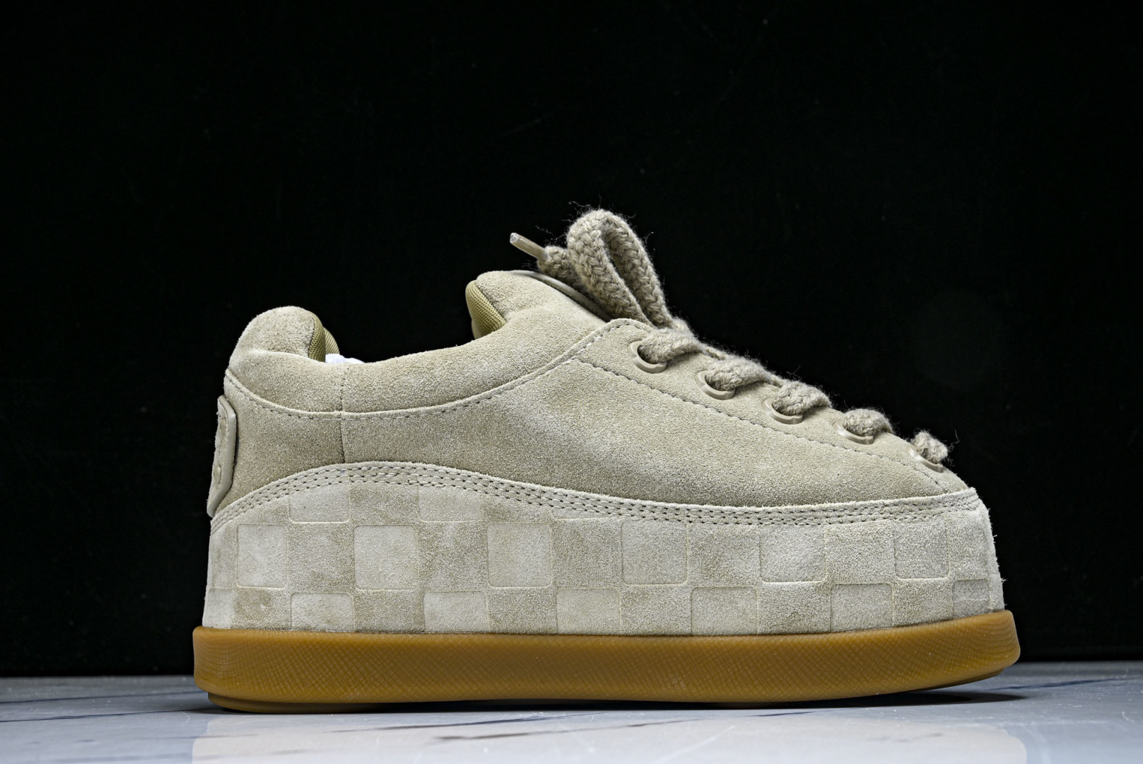 驴牌LV 尺码39-45纯原版出品-LV 路易威登男士休闲鞋麂皮小牛皮Damier图案防滑新休闲鞋1AI