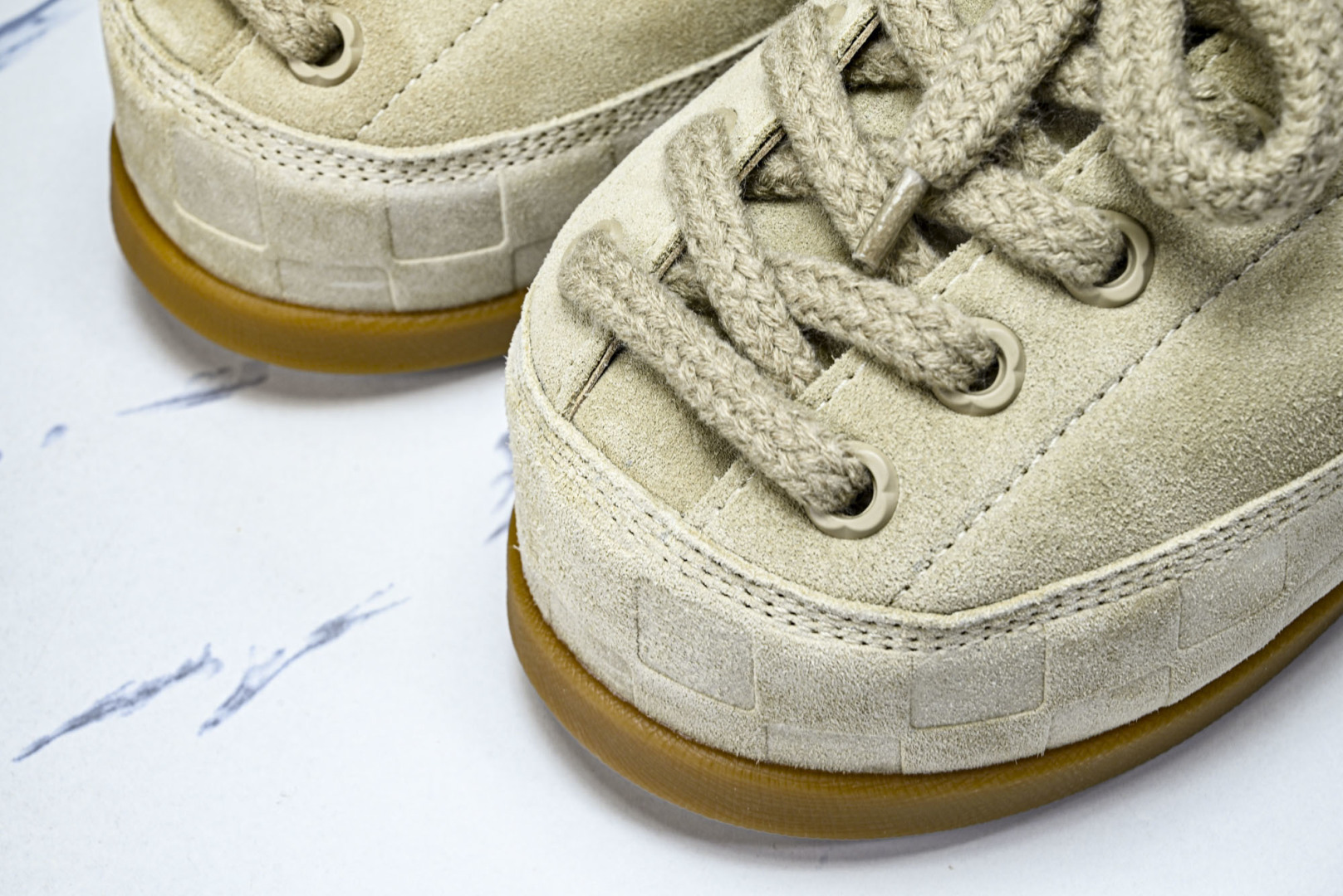 驴牌LV 尺码39-45纯原版出品-LV 路易威登男士休闲鞋麂皮小牛皮Damier图案防滑新休闲鞋1AI