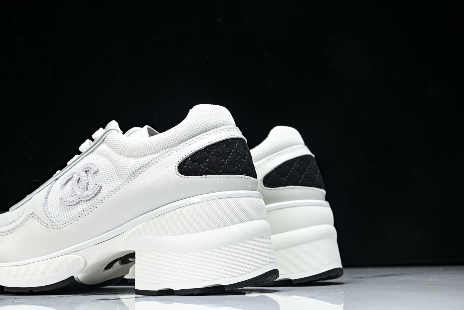 香奈儿 尺码35-40纯原版出品-Chanel香奈儿 25K新款 白色粗跟4cm百搭德训鞋运动鞋YZ02