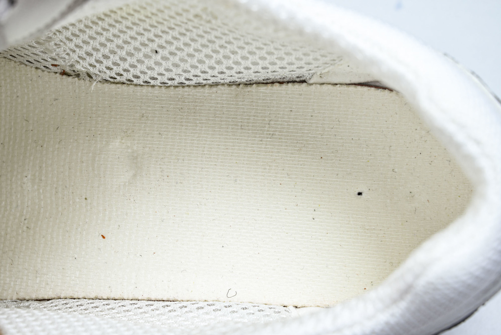 香奈儿 尺码35-40纯原版出品-Chanel香奈儿 25K新款 白色粗跟4cm百搭德训鞋运动鞋YZ02