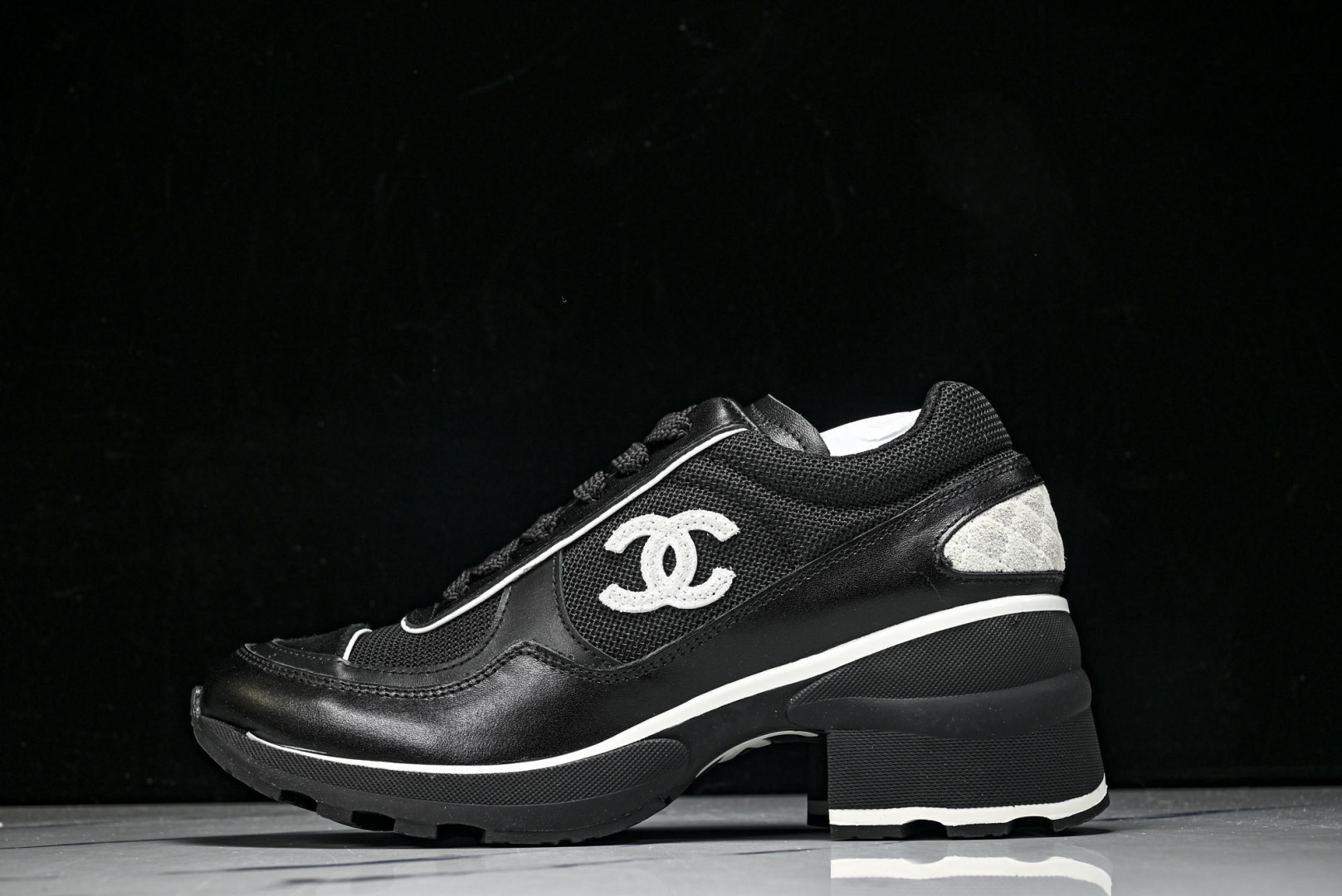 香奈儿 尺码35-40纯原版出品-Chanel香奈儿 25K新款 白色粗跟4cm百搭德训鞋运动鞋YZ02