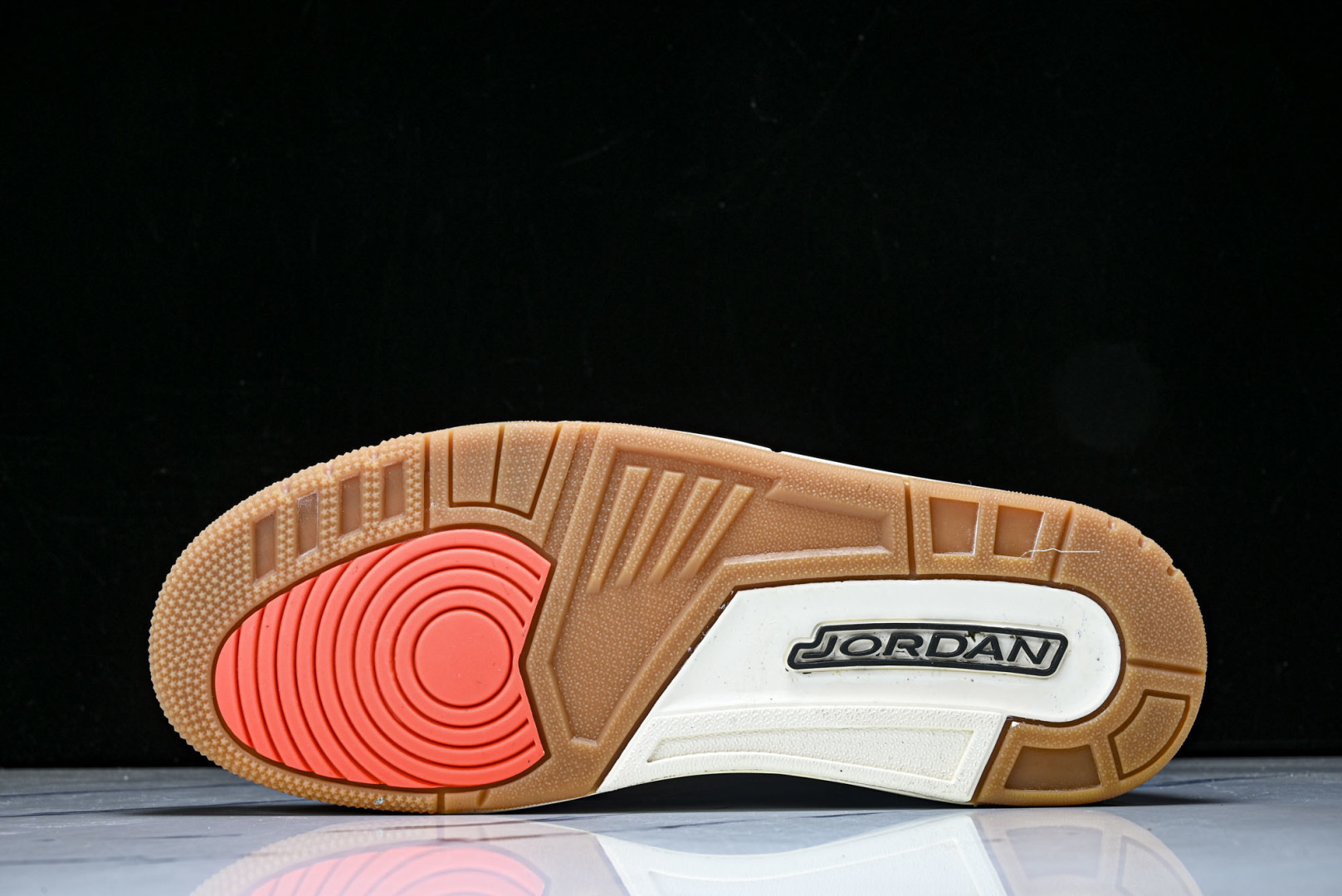 AJ3 尺码40-47.5纯原版出品-Air Jordan 3 “Family Affair” 橄榄绿色