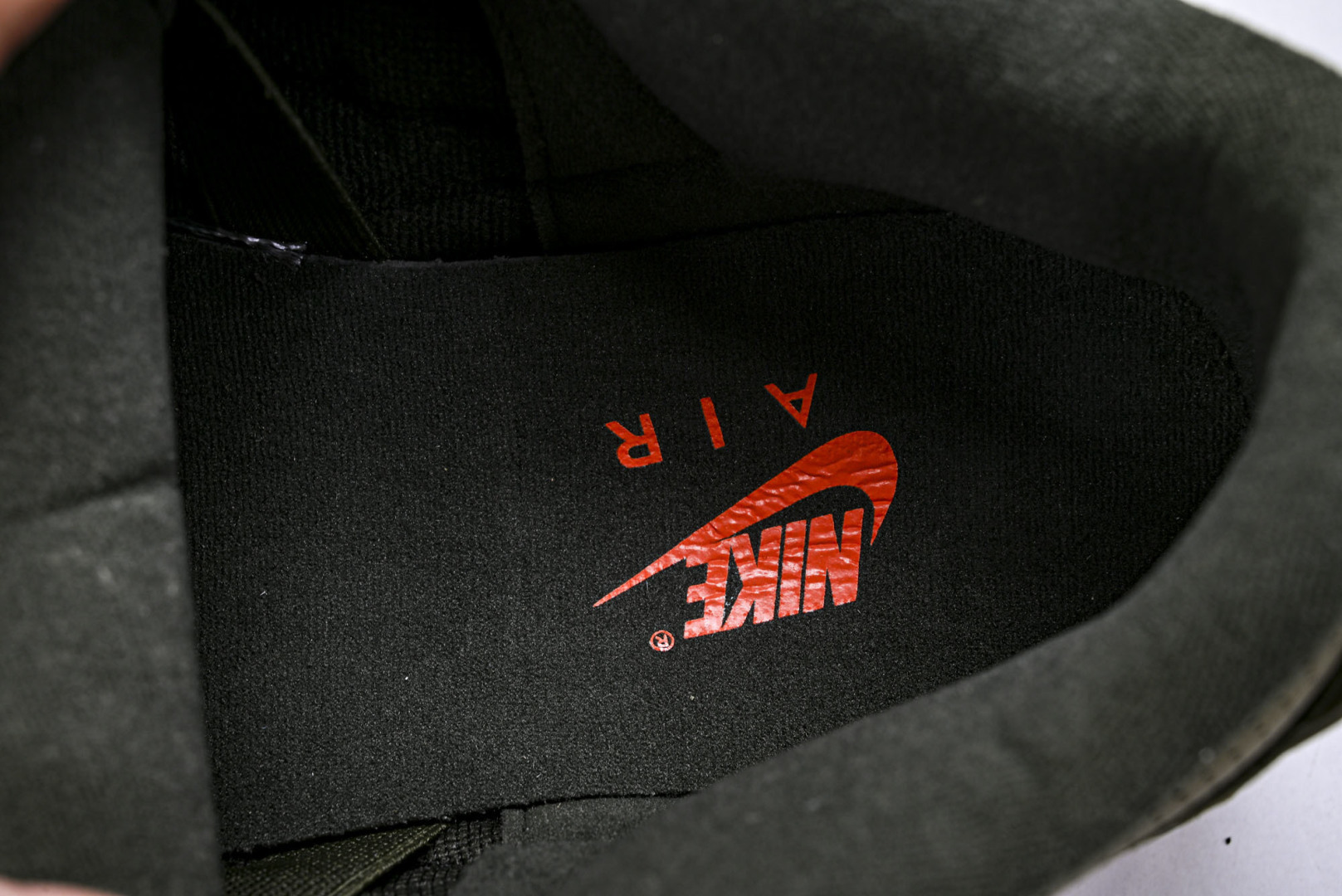 AJ3 尺码40-47.5纯原版出品-Air Jordan 3 “Family Affair” 橄榄绿色