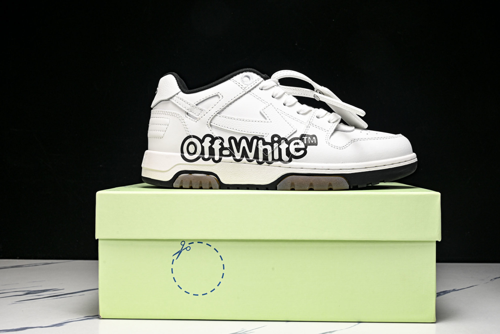 OFF-WHITE Out Of Office 箭头板鞋 小牛鞋休闲运动鞋 36 37 38 39 40