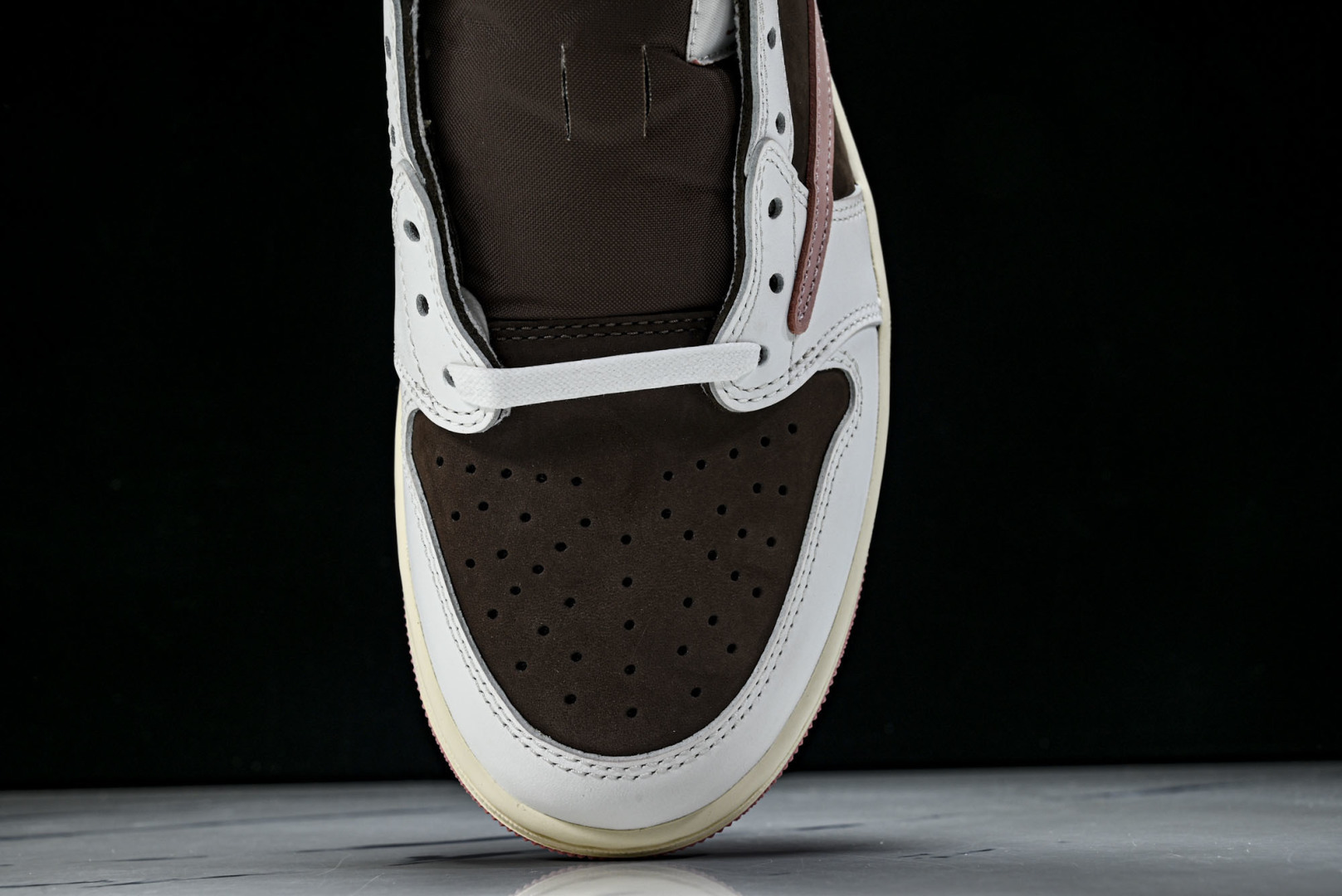 AJ Low低帮 尺码36-48.5纯原版出品-Travis Scott x Air Jordan 1 