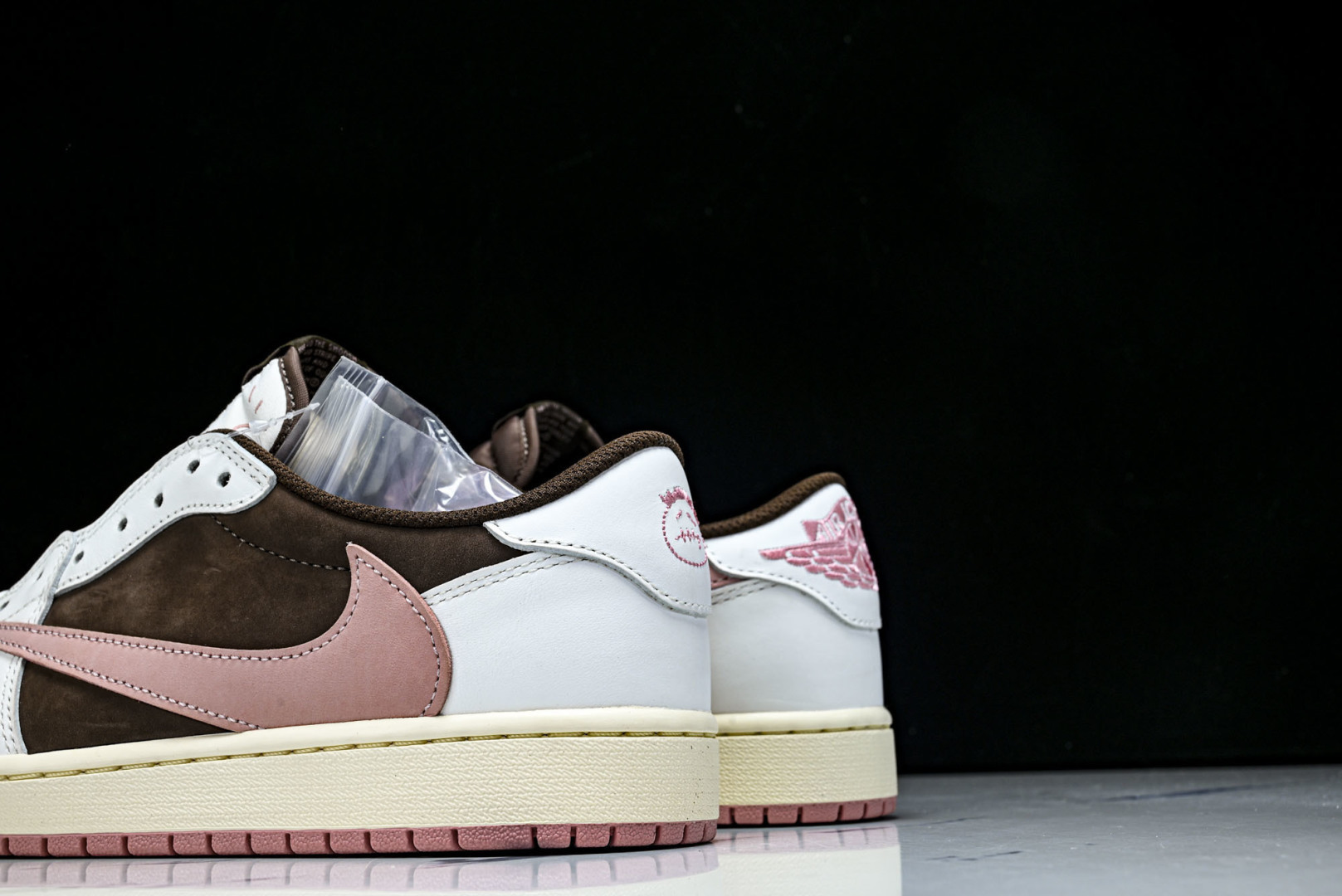 AJ Low低帮 尺码36-48.5纯原版出品-Travis Scott x Air Jordan 1 