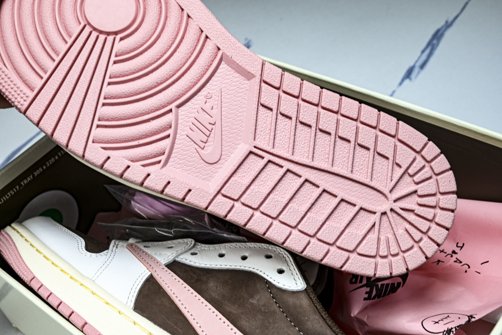 AJ Low低帮 尺码36-48.5纯原版出品-Travis Scott x Air Jordan 1 