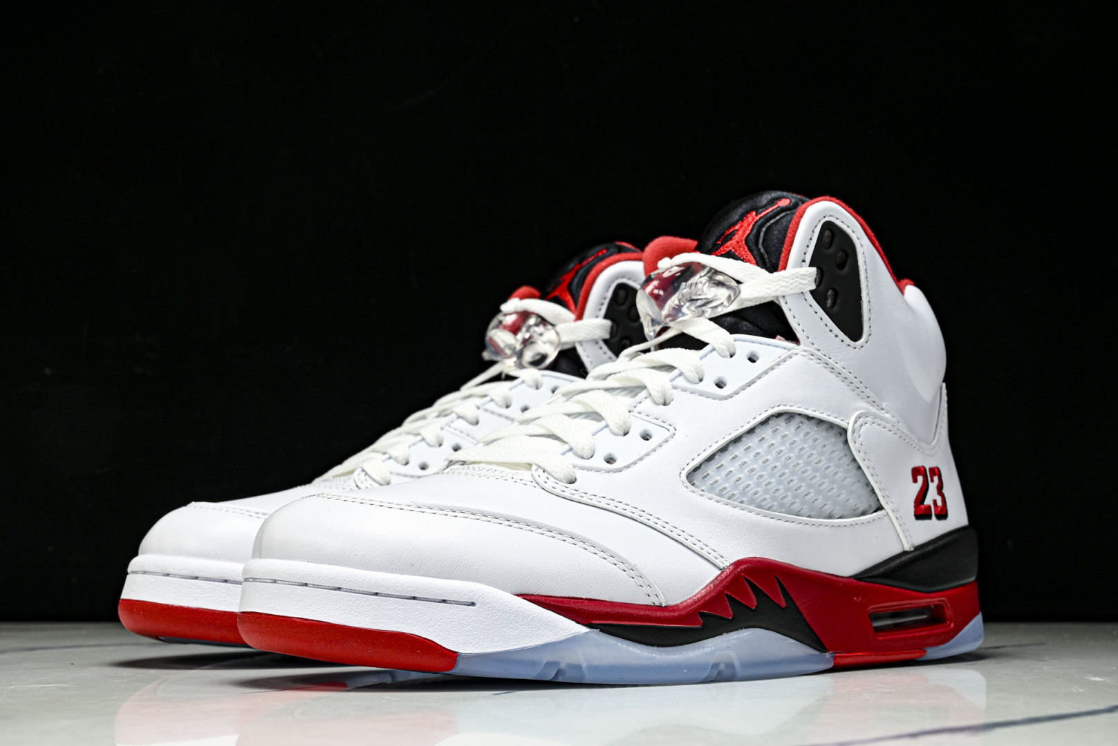 AJ5 尺码40.5-47.5纯原版出品-Air Jordan 5 Retro Fire Red Bla