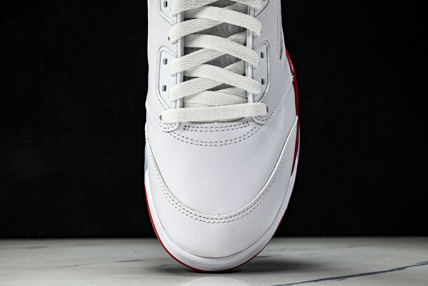 AJ5 尺码40.5-47.5纯原版出品-Air Jordan 5 Retro Fire Red Bla