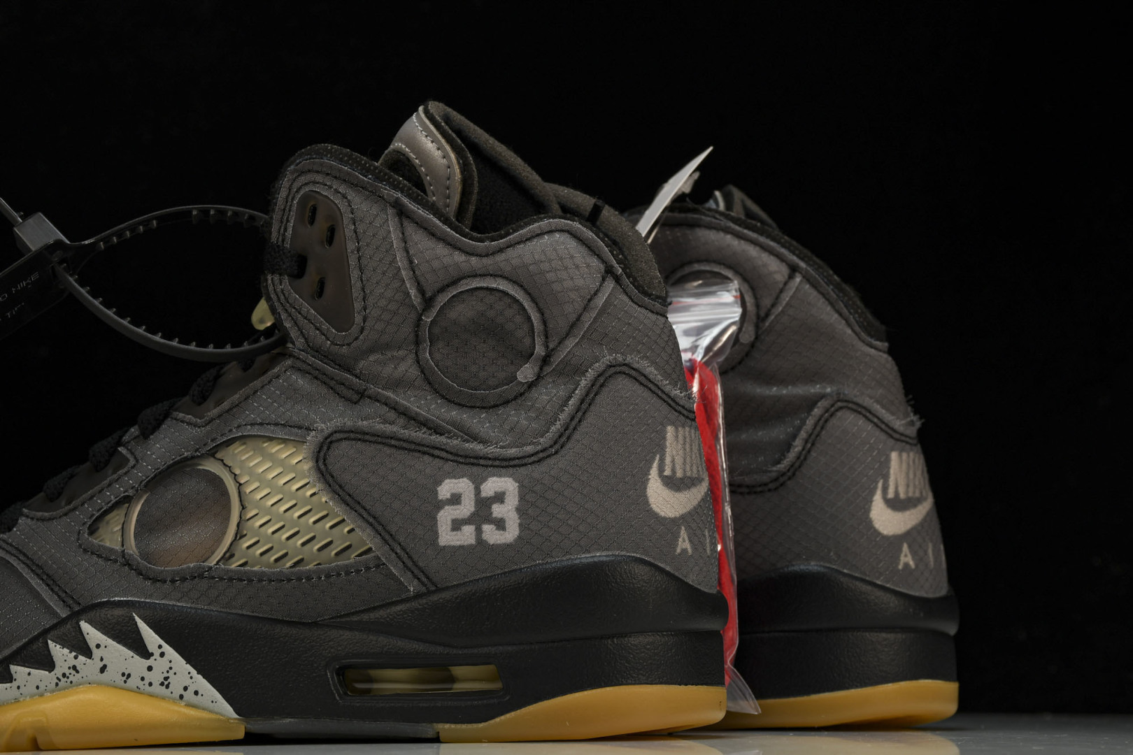 AJ5 尺码40.5-47.5纯原版出品-OFF-WHITE x Air Jordan AJ5 Retr