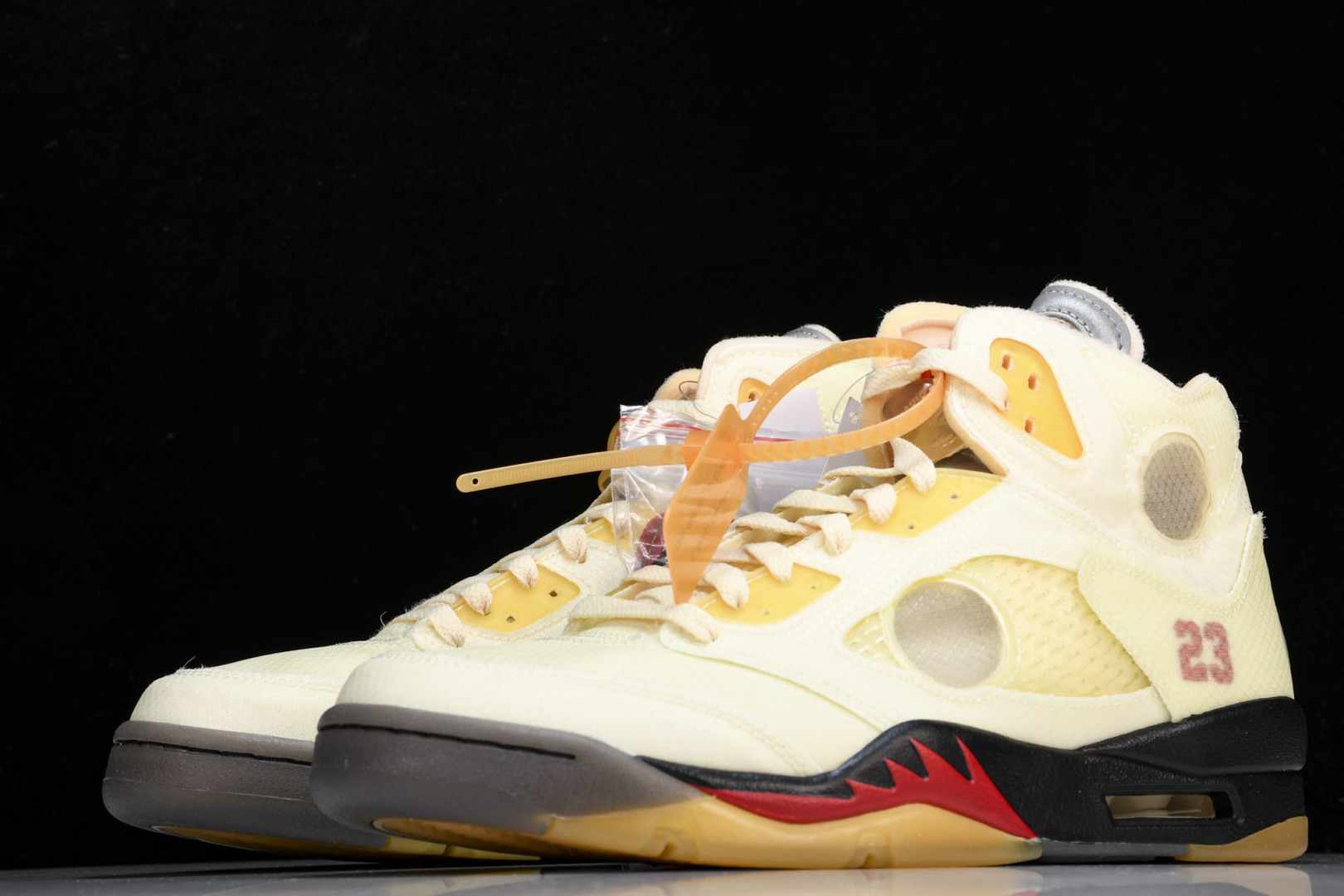 AJ5 尺码40.5-47.5纯原版出品-OFF-WHITE x Air Jordan AJ5 Retr