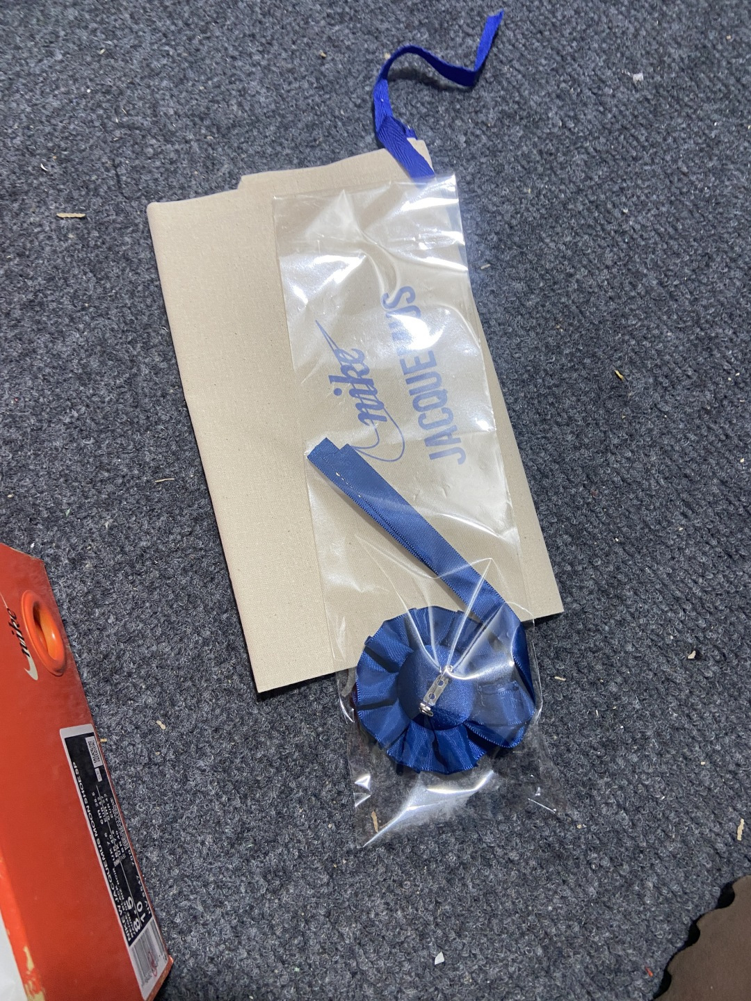 💰NK Moon Shoe x Jacquemus 联名尼龙复古柔软舒适薄底休闲鞋欧美‍走秀‍‍款英伦复