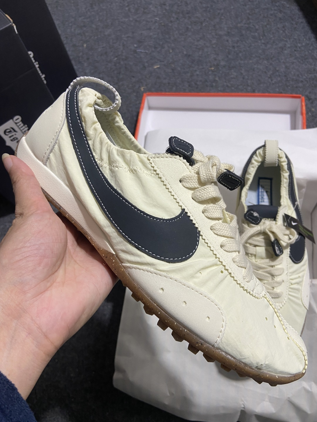 💰NK Moon Shoe x Jacquemus 联名尼龙复古柔软舒适薄底休闲鞋欧美‍走秀‍‍款英伦复