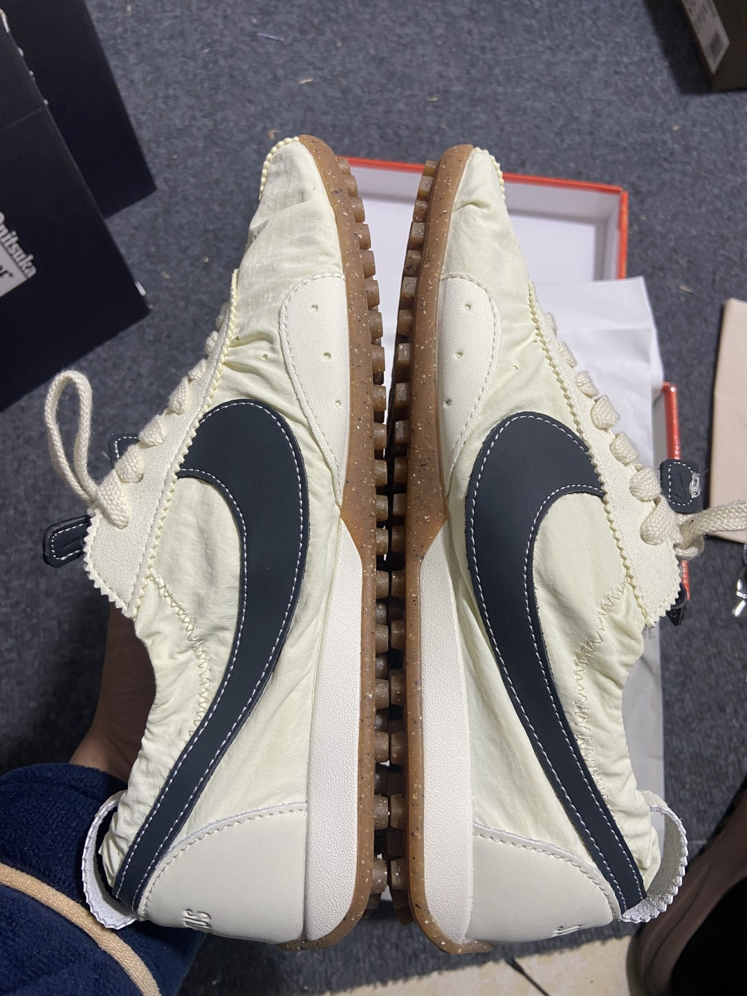 💰NK Moon Shoe x Jacquemus 联名尼龙复古柔软舒适薄底休闲鞋欧美‍走秀‍‍款英伦复