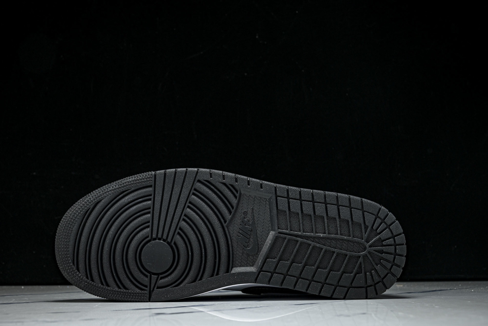 AJ1低帮 尺码40-46纯原版出品-Air Jordan 1 Low AJ1 乔1黑巧色 低帮文化休闲