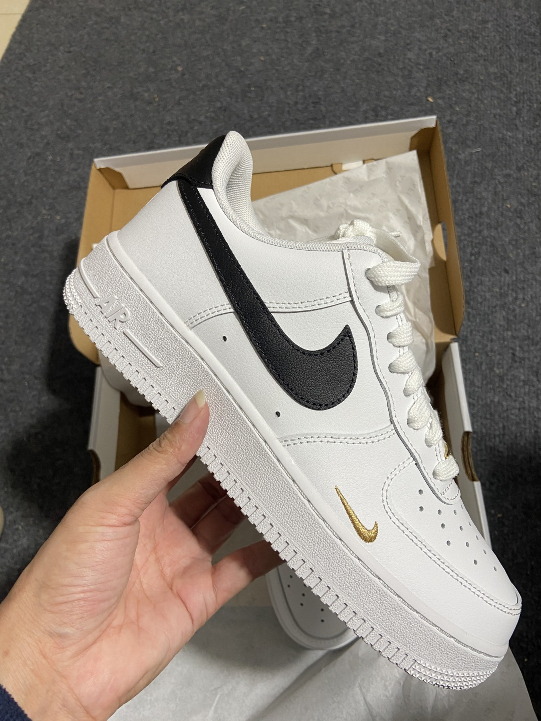 NK Air Force 1 Low '07 空军一号低帮经典板鞋 CZ0270-102 全鞋电脑针车 